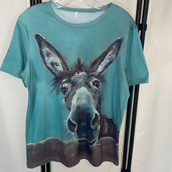 Women’s Donkey Pattern Short Sleeve Tee Size Large NWOT - Picture 12 of 14